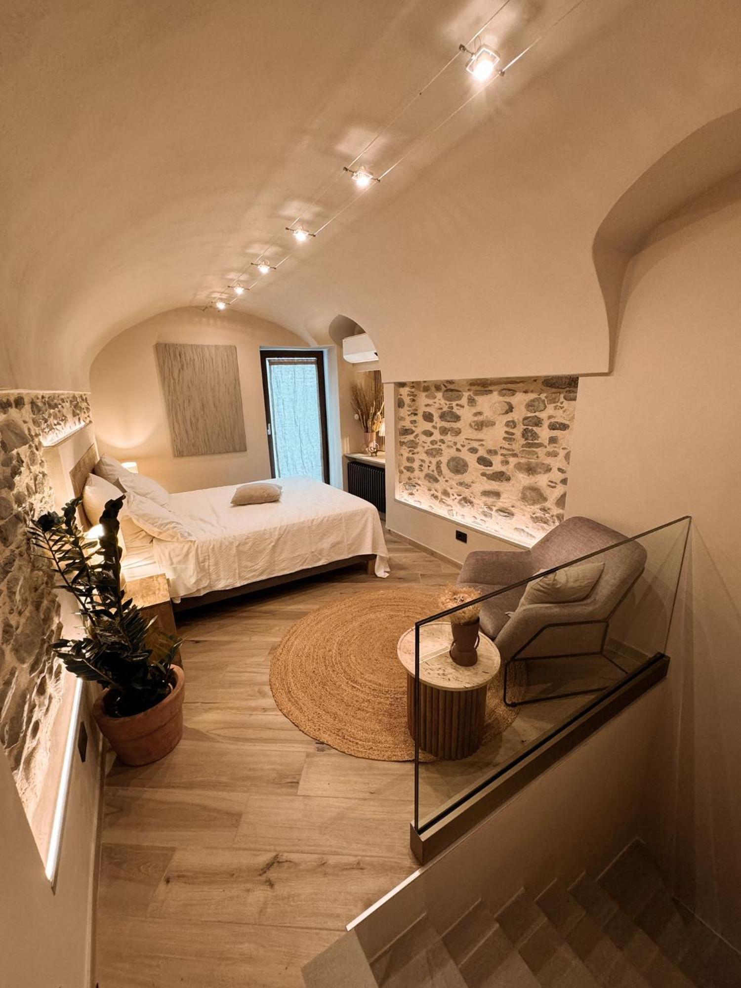 Talking Stones Bed & Breakfast Dolceacqua Luaran gambar