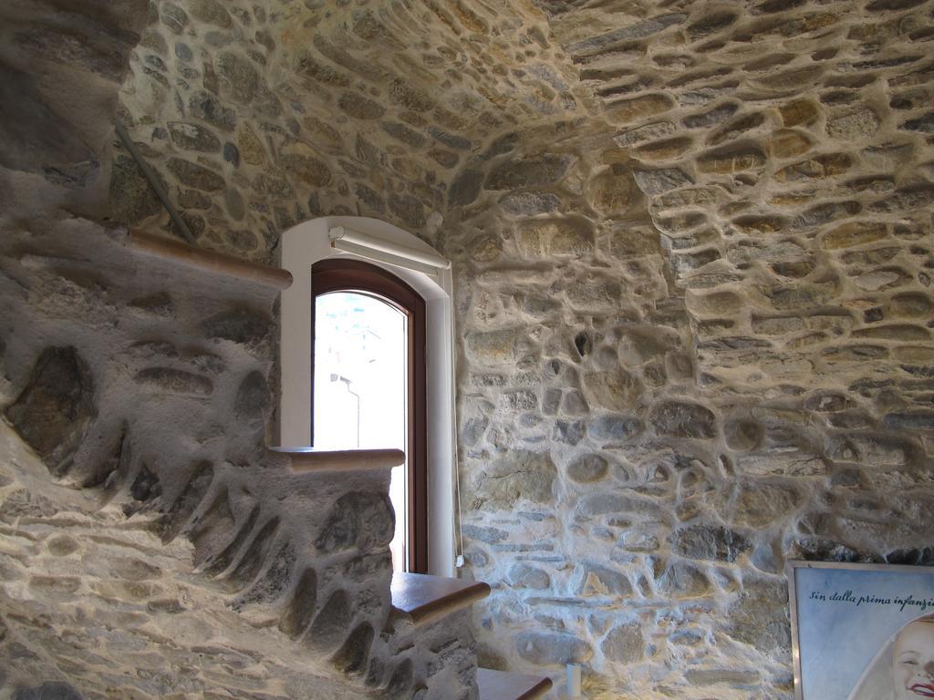 Talking Stones Bed & Breakfast Dolceacqua Luaran gambar